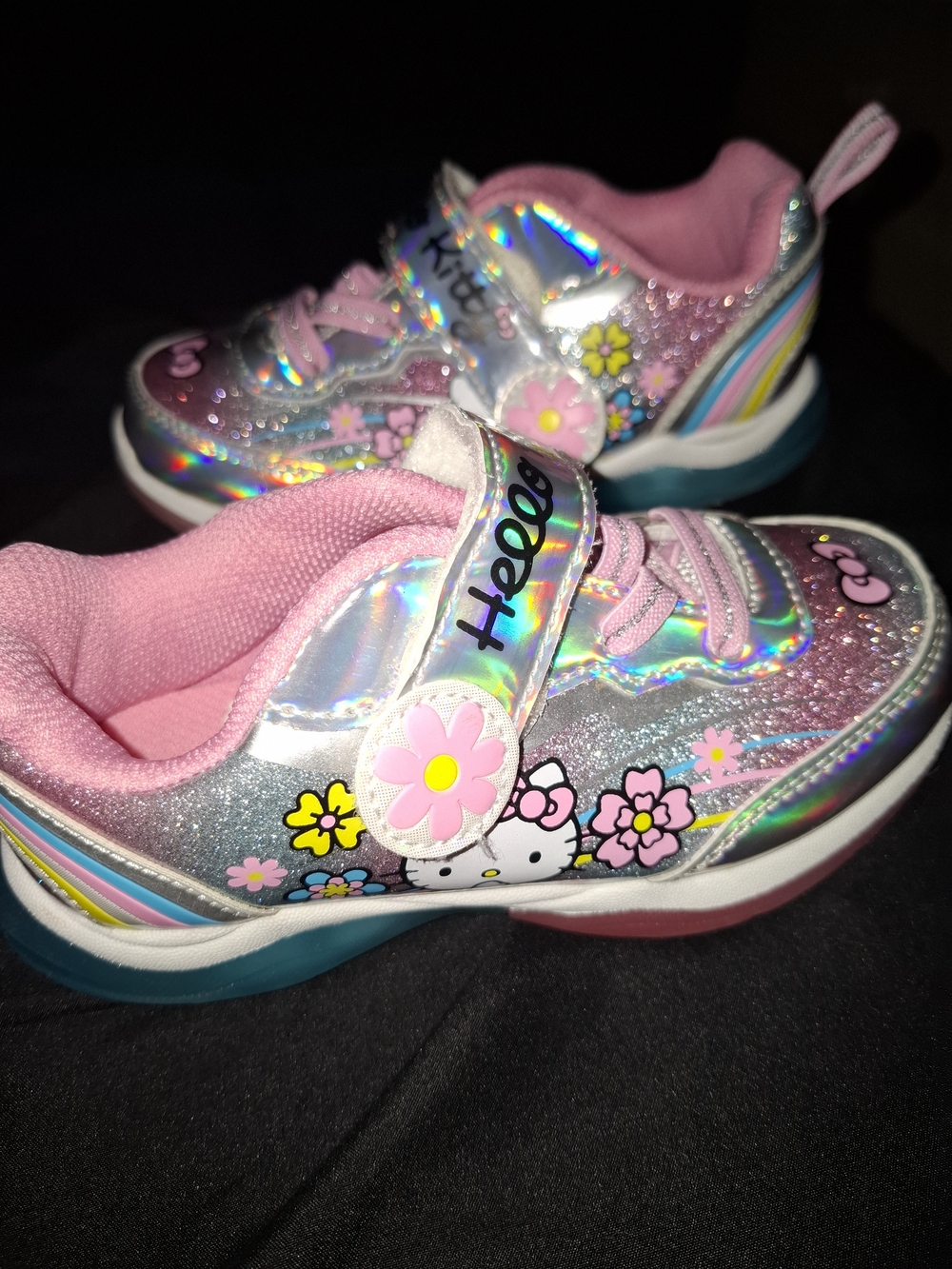 Hello Kitty Girls' Pink Glitter Light-Up Sneakers